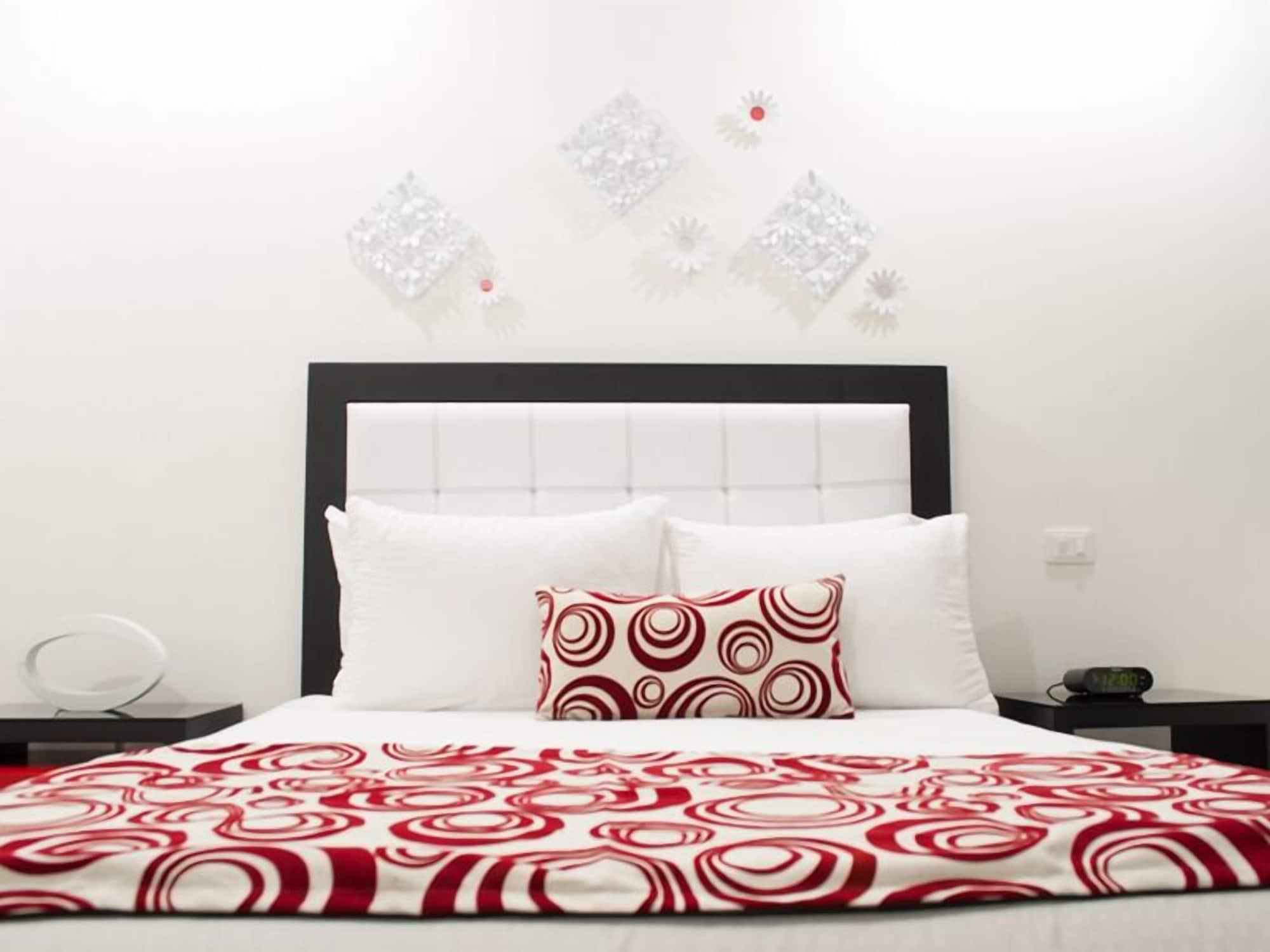Hotel Merlott Lleras Медельин Экстерьер фото