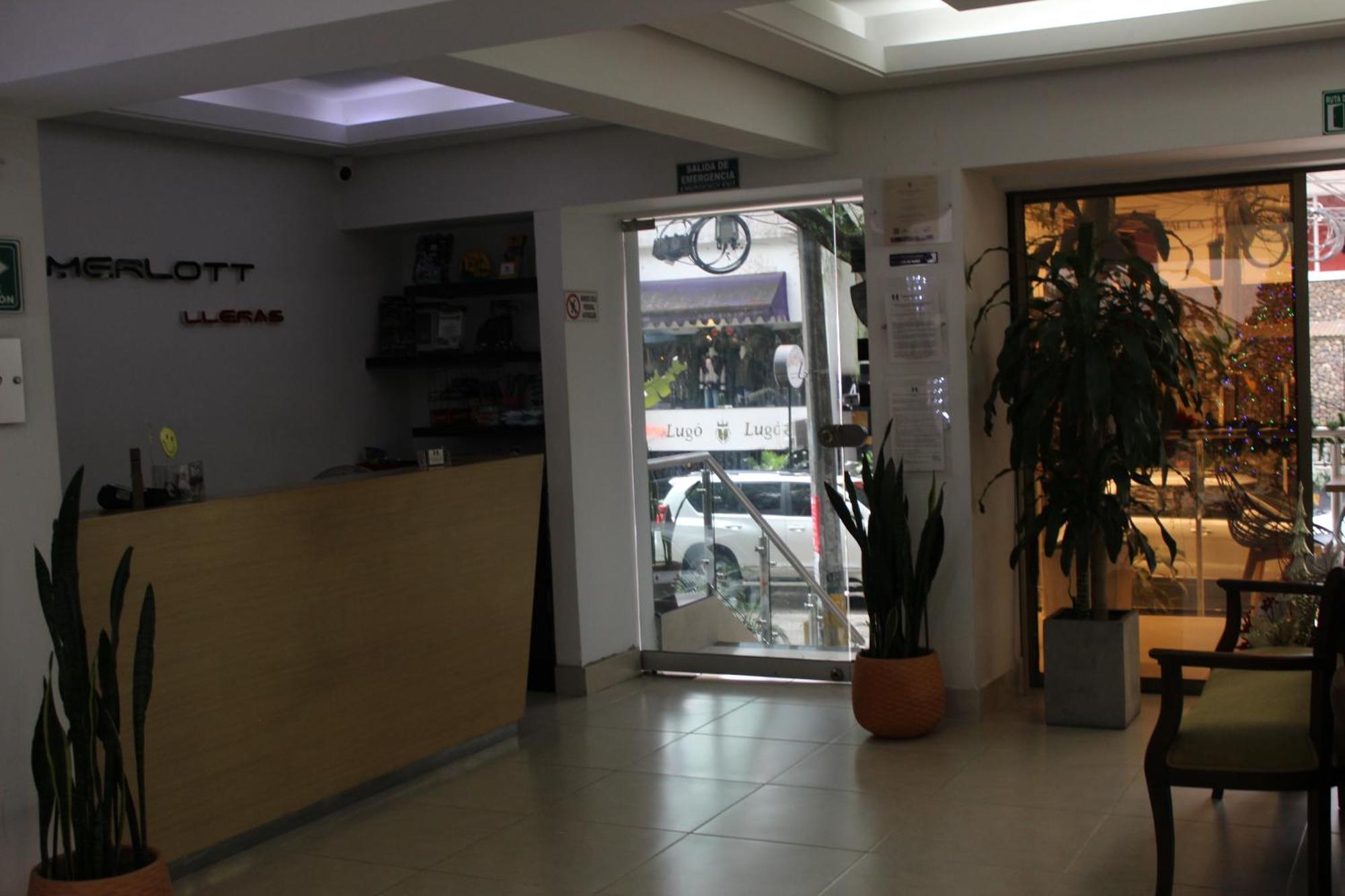 Hotel Merlott Lleras Медельин Экстерьер фото